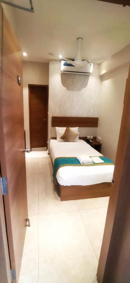 Time Square Boutique Hotel & Spa Alappuzha المظهر الخارجي الصورة